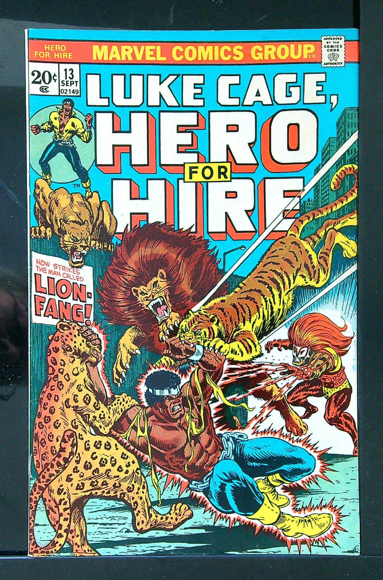 ACTUAL SCAN OF COMIC!<br> Cover of Hero For Hire (Vol 1) Luke Cage #13. One of 250,000 Vintage American Comics on sale from Krypton!