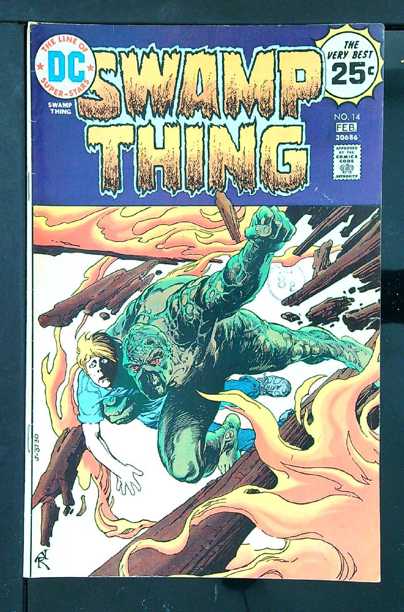 ACTUAL SCAN OF COMIC!<br>Distribution Stamp on Cover - See Scan Cover of Swamp Thing (Vol 1) #14. One of 250,000 Vintage American Comics on sale from Krypton!